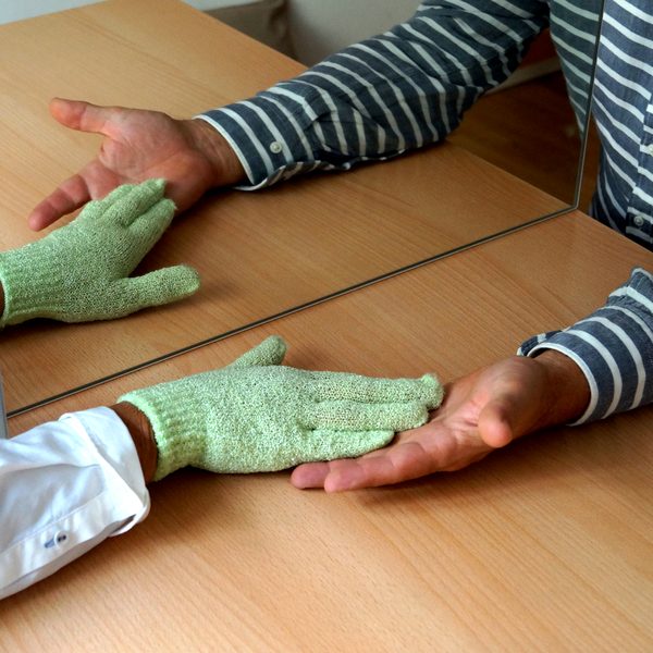 Spiegeltherapie – Ergotherapie Bonn